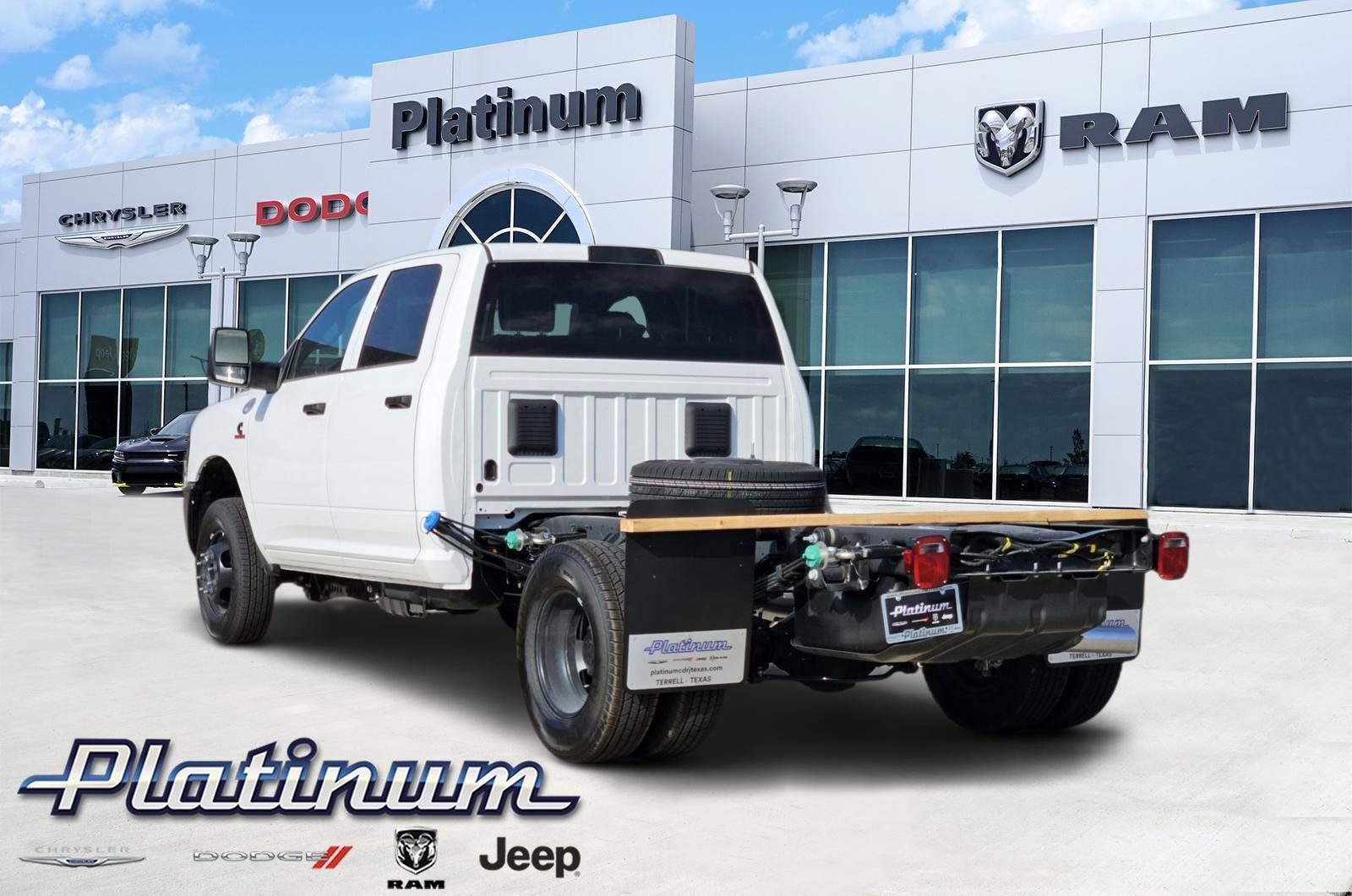 2026 RAM Ram 3500 Chassis Cab RAM 3500 TRADESMAN CREW CAB CHASSIS 4X4 60' CA