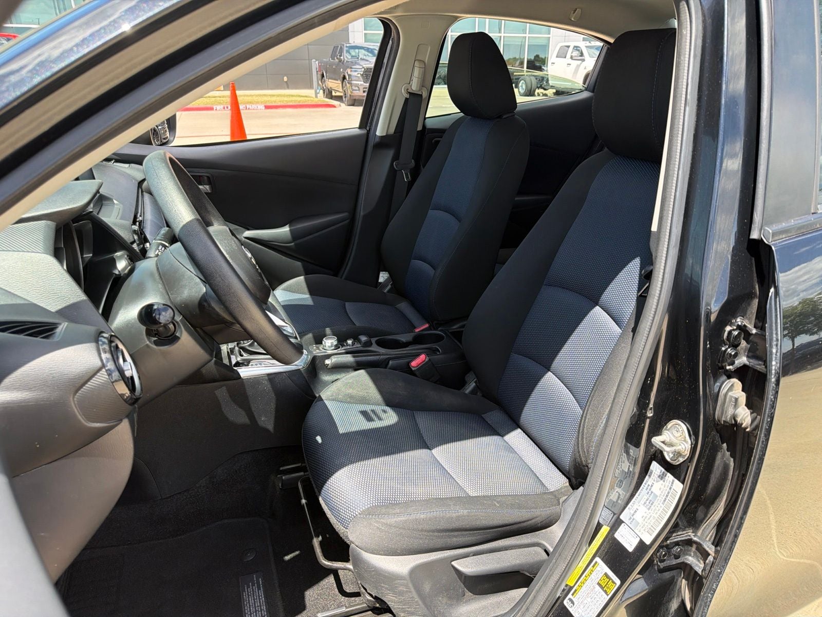 2019 Toyota Yaris L