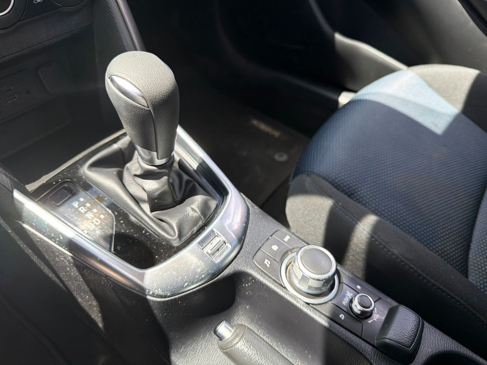 2019 Toyota Yaris L