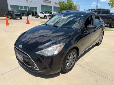 2019 Toyota Yaris L