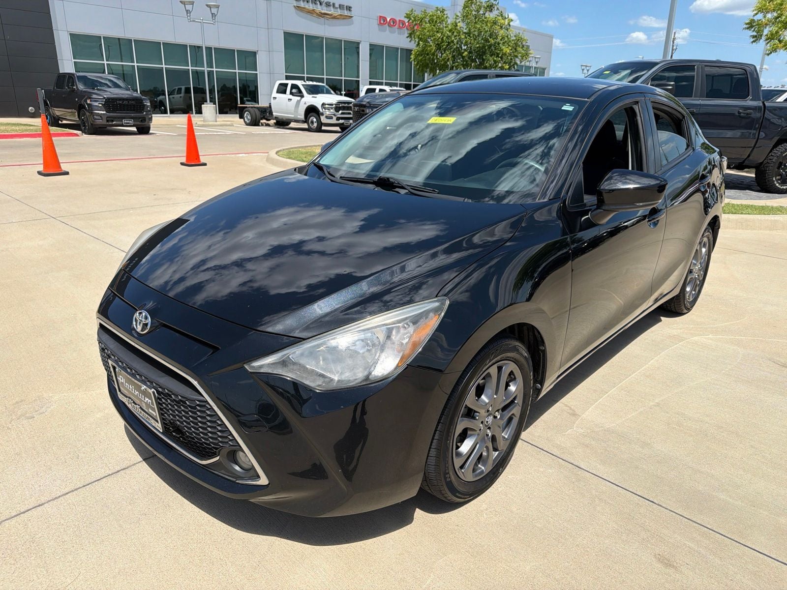 2019 Toyota Yaris L