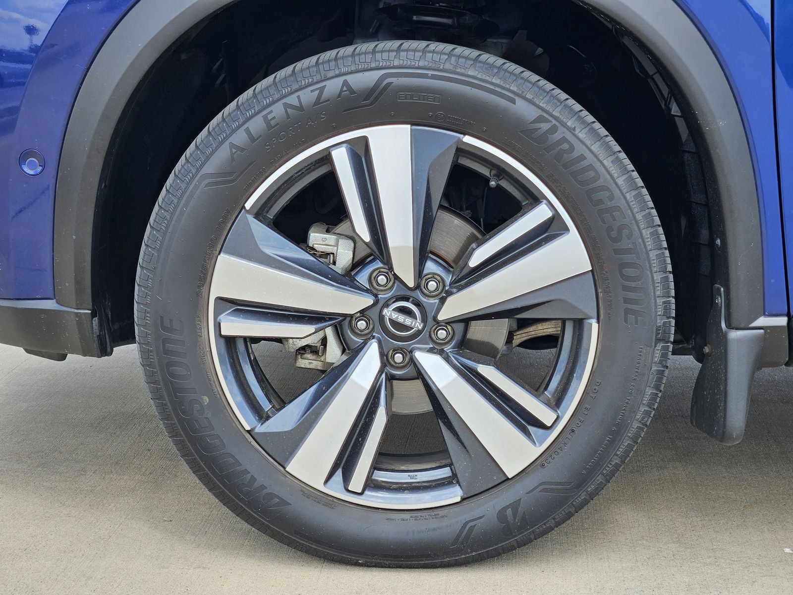 2023 Nissan Rogue Platinum FWD