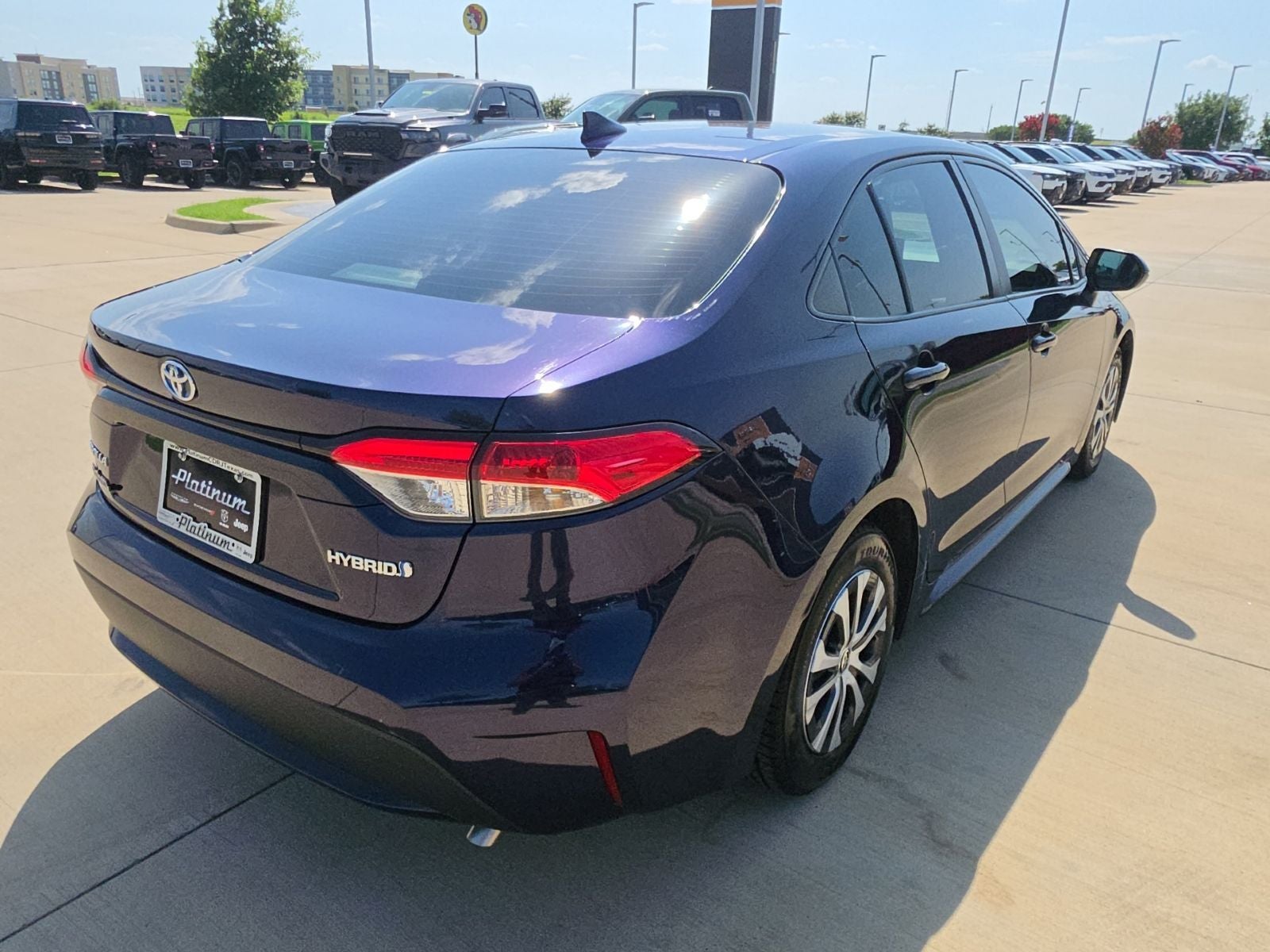 2022 Toyota Corolla Hybrid LE