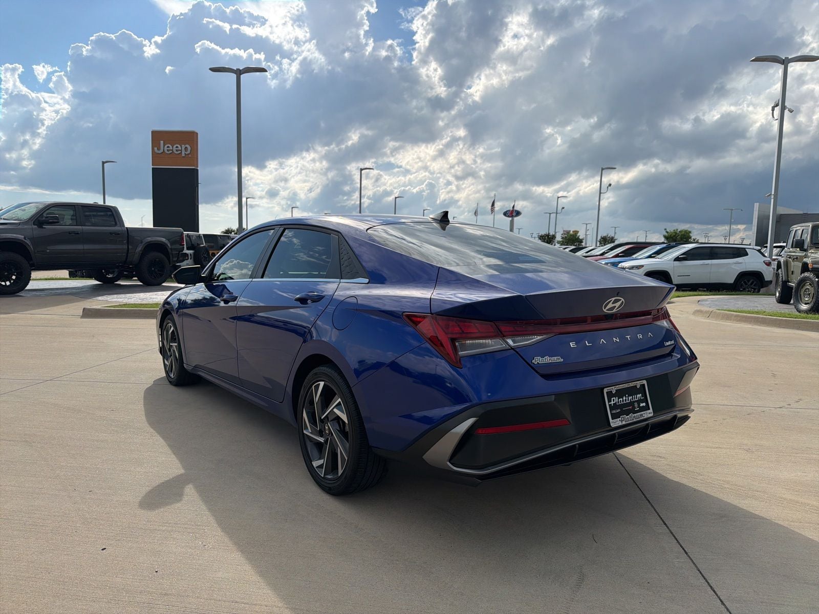 2025 Hyundai Elantra Limited