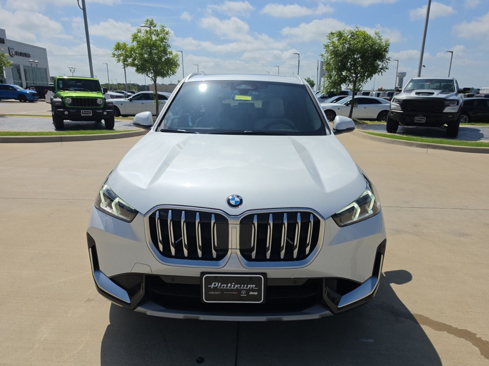 2025 BMW X1 xDrive28i