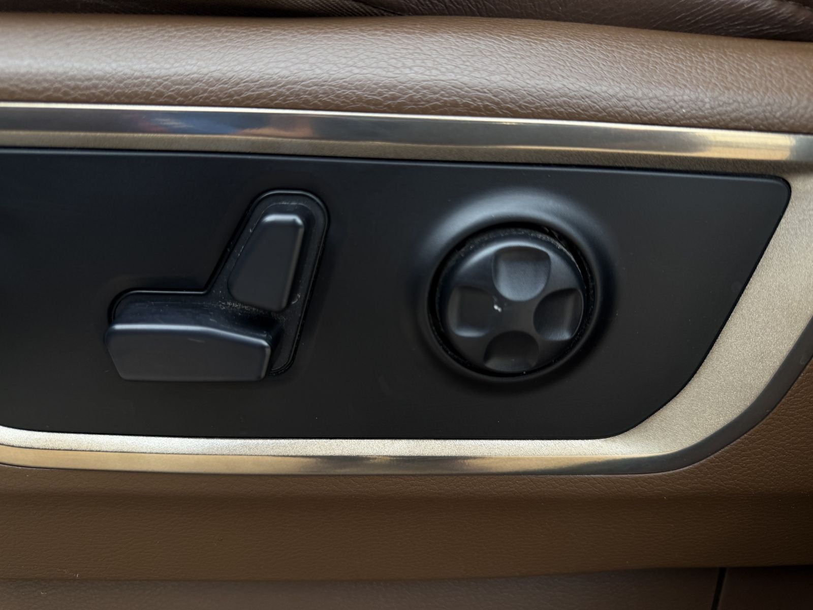 2019 RAM 1500 Laramie Longhorn