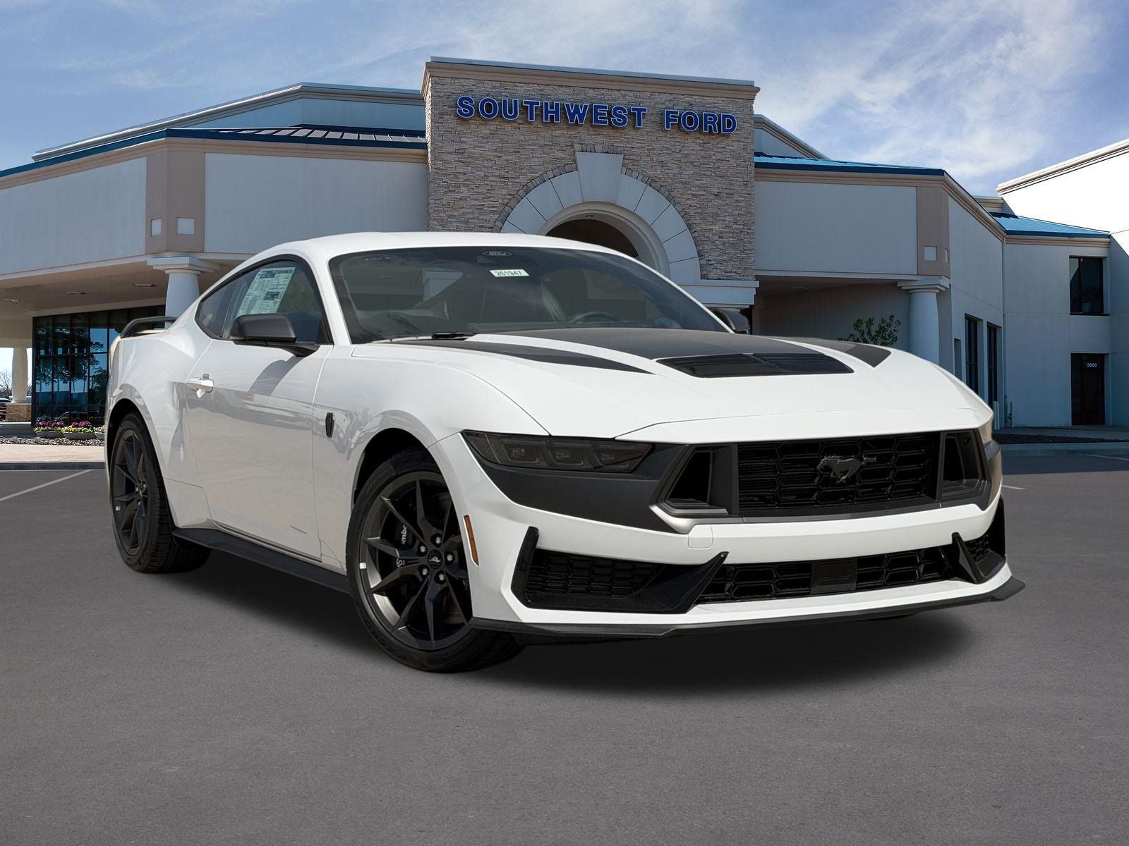 2026 Ford Mustang Dark Horse
