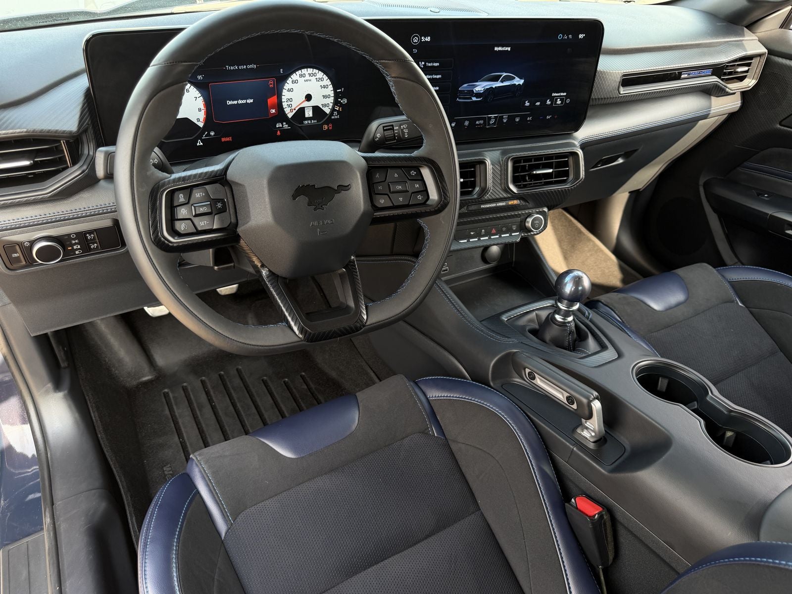 2025 Ford Mustang Dark Horse