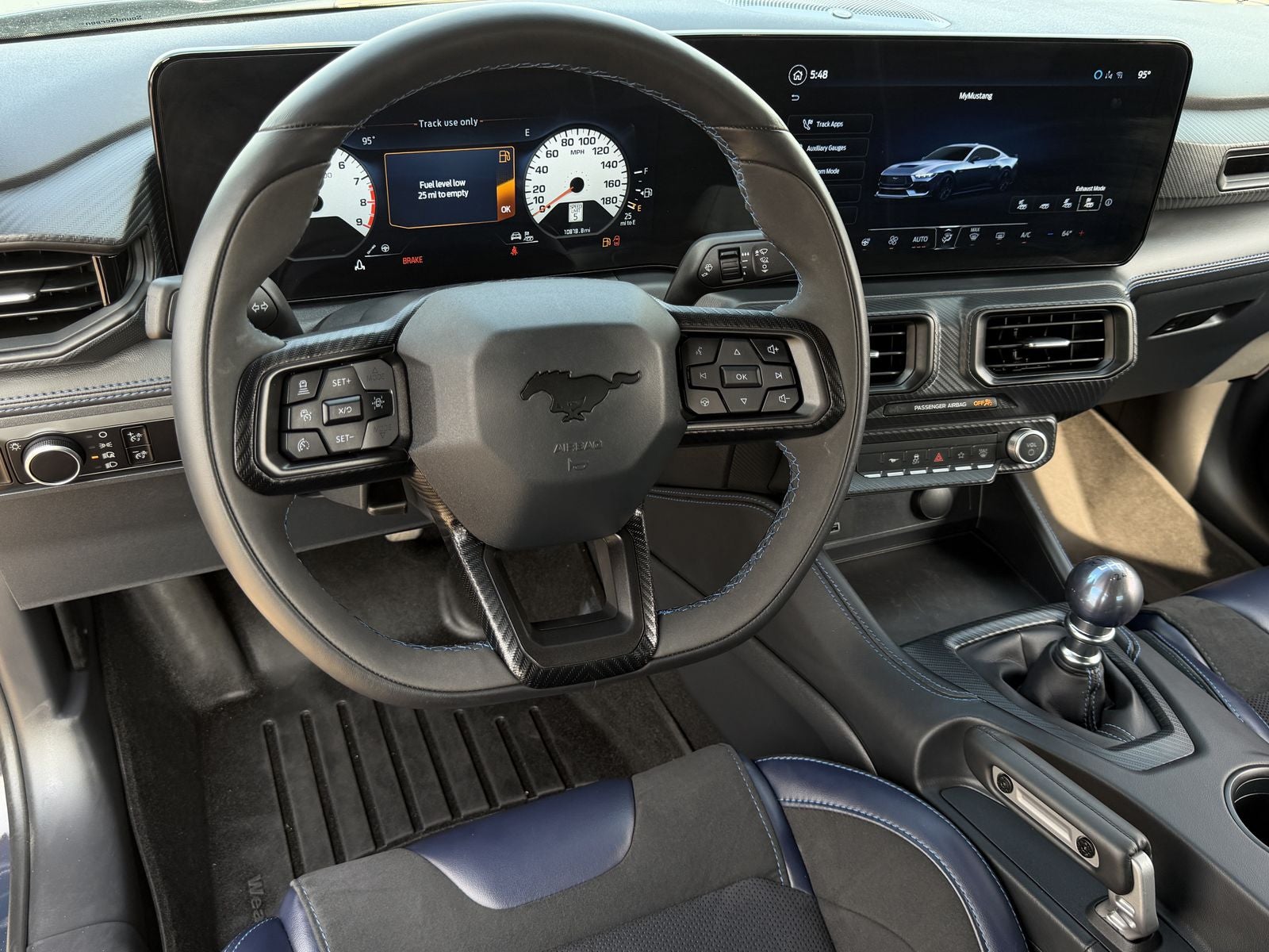 2025 Ford Mustang Dark Horse