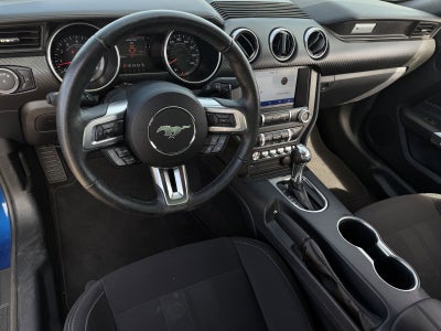 2022 Ford Mustang EcoBoost