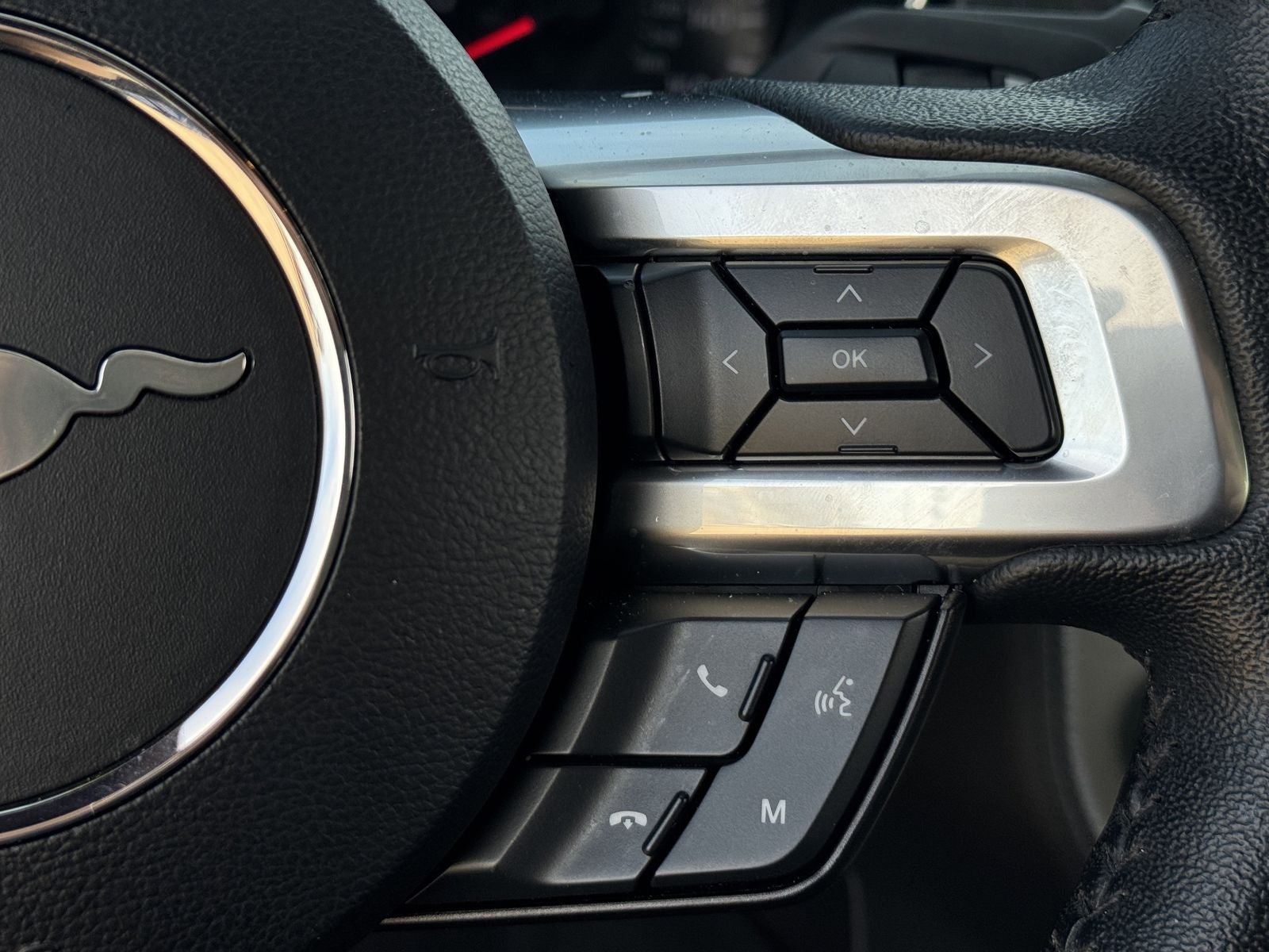 2022 Ford Mustang EcoBoost