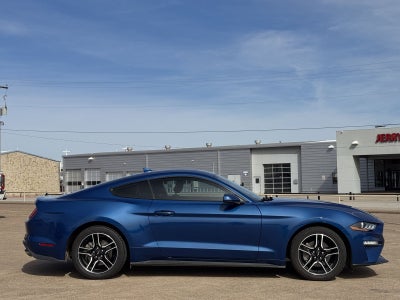 2022 Ford Mustang EcoBoost