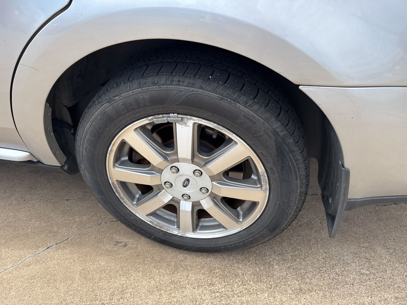 2009 Ford Taurus SEL