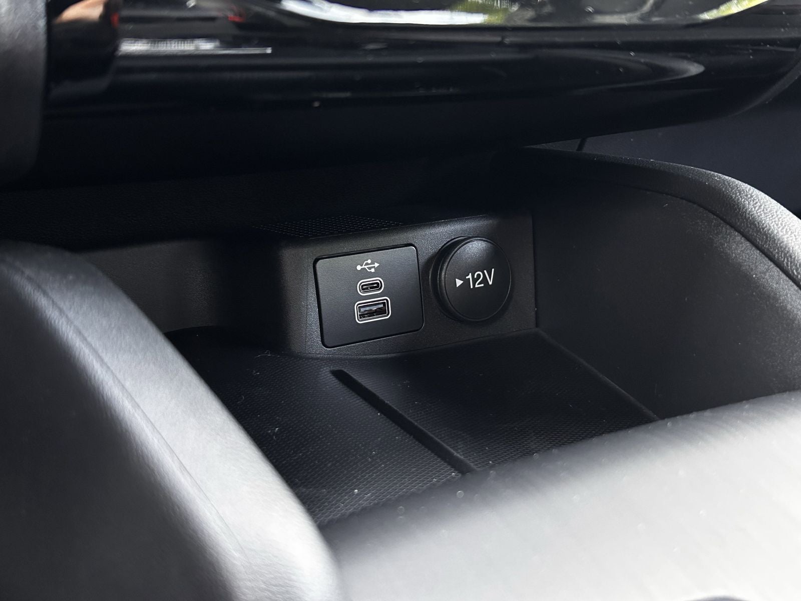 2026 Ford Escape Hybrid ST-Line Select