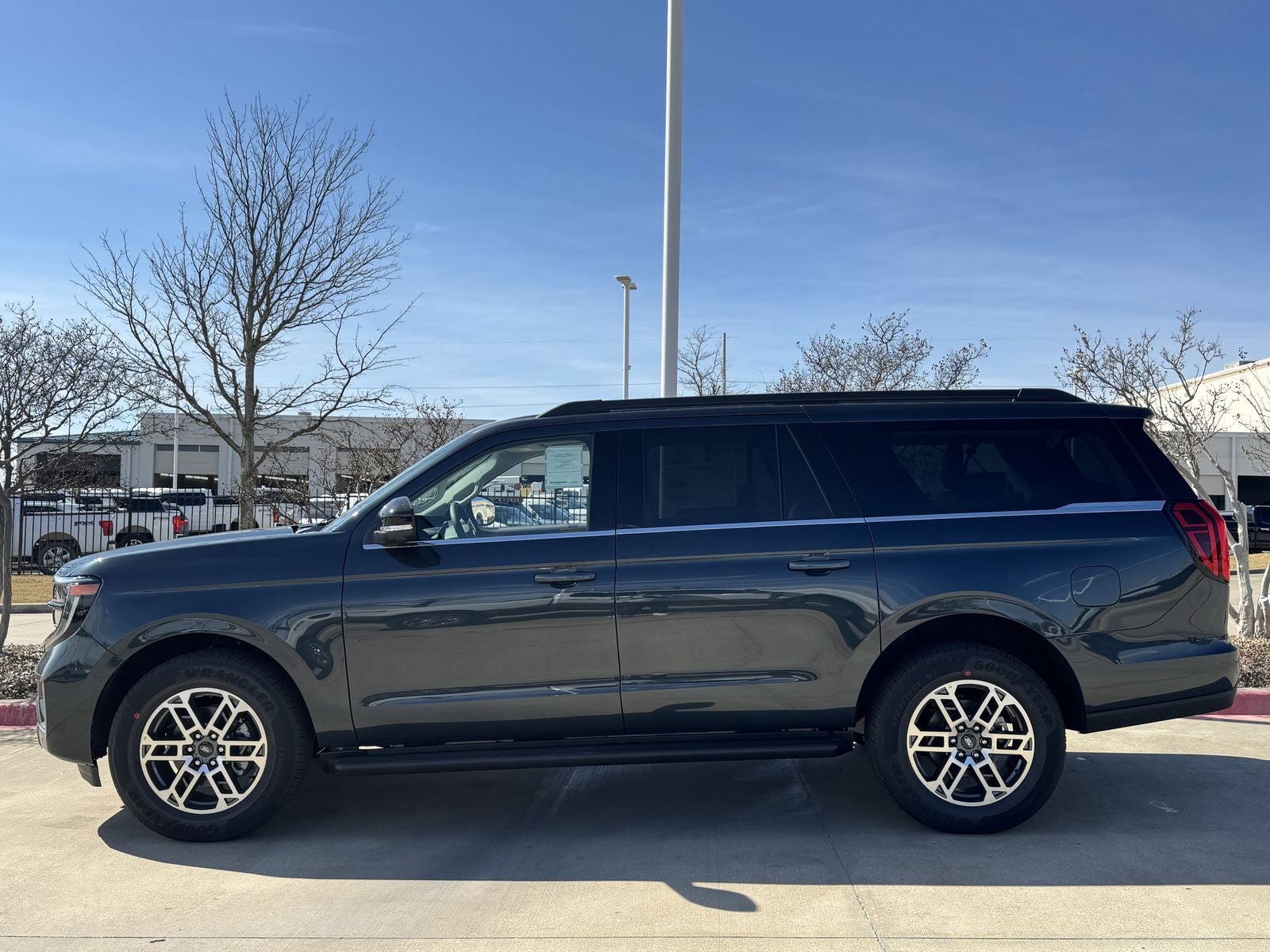 2026 Ford Expedition Max Active