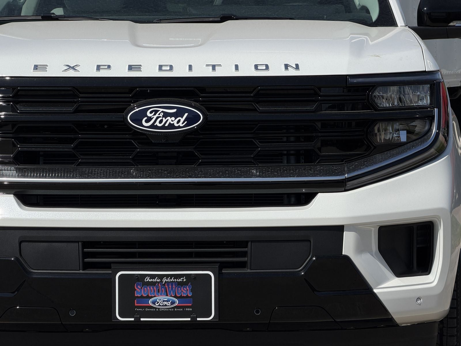 2027 Ford Expedition Max Platinum