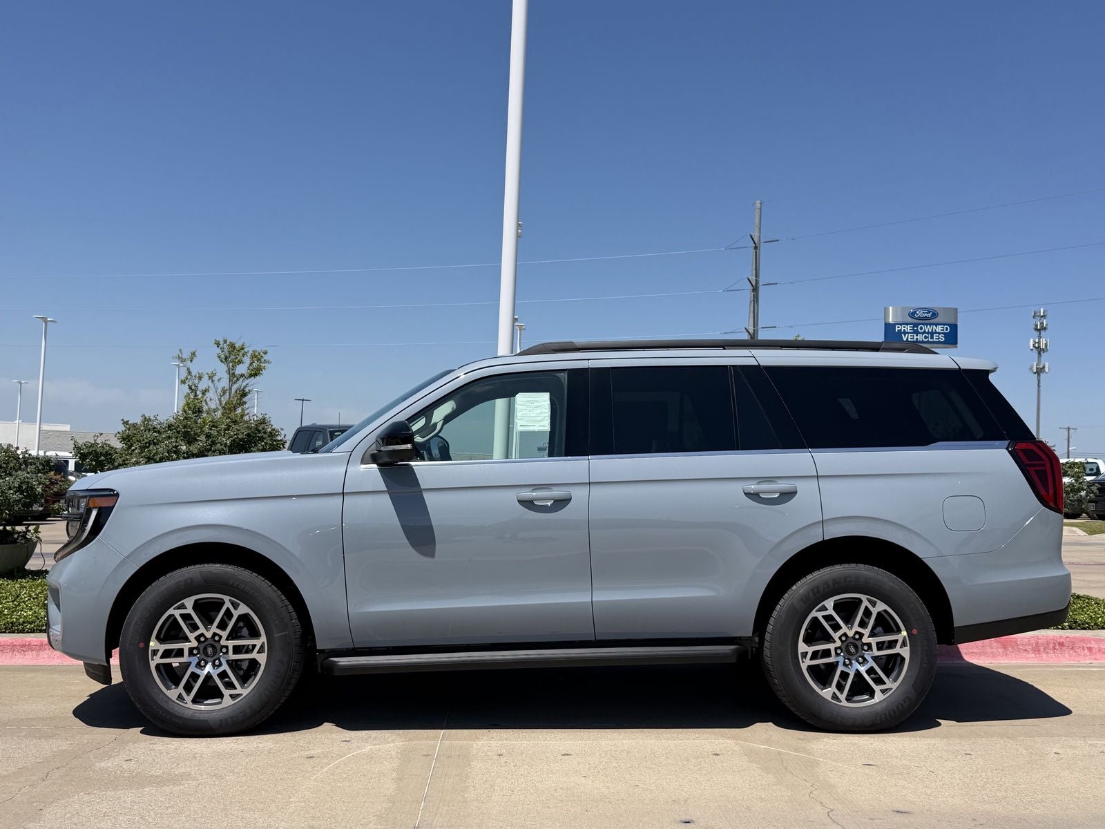 2026 Ford Expedition Active