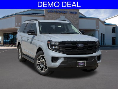 2026 Ford Expedition Active