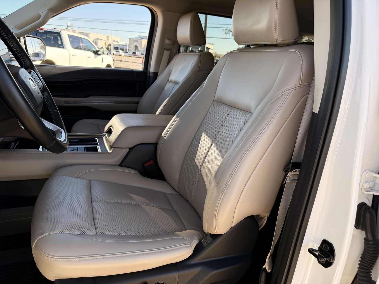 2023 Ford Expedition XLT