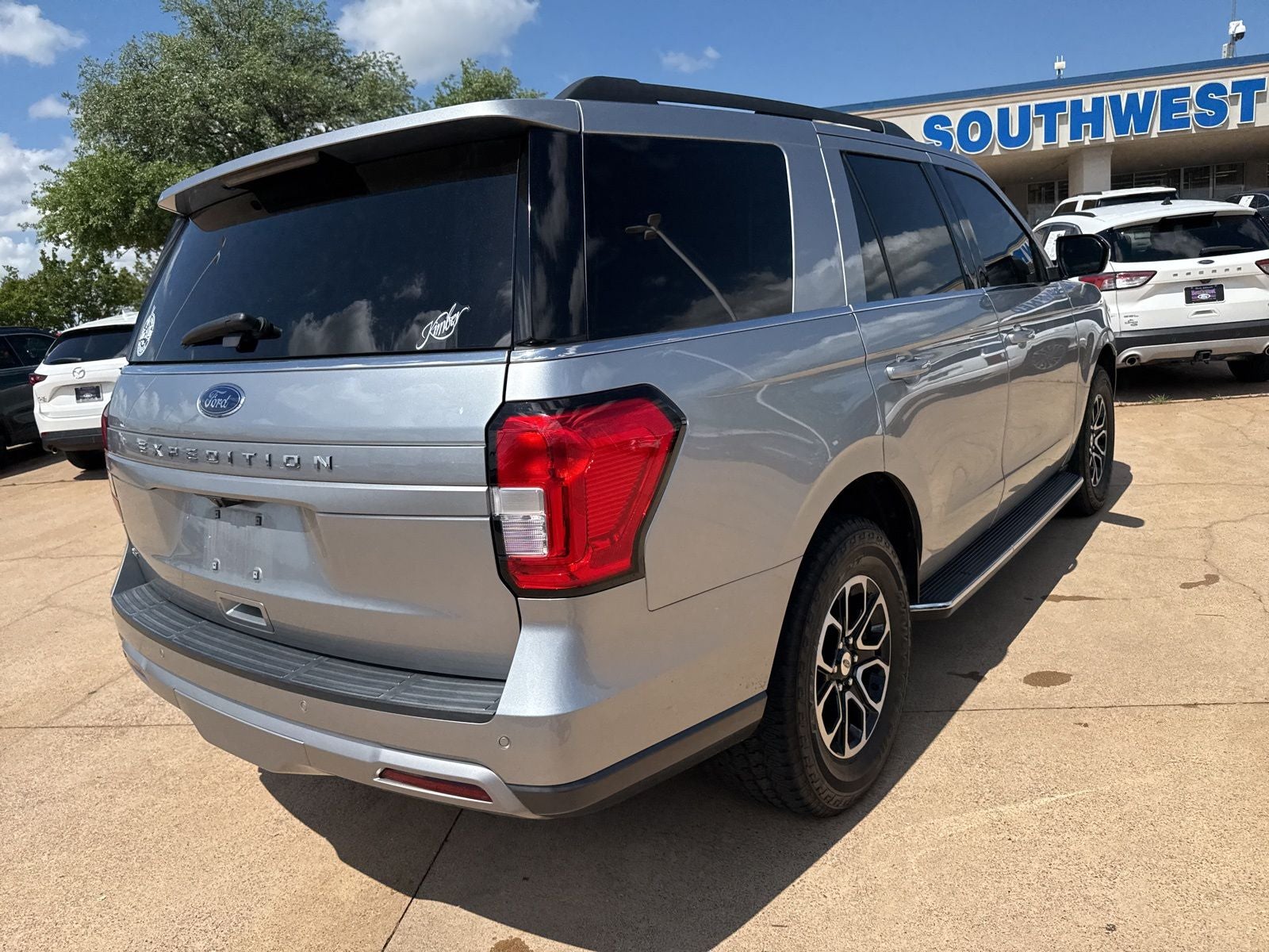2022 Ford Expedition XLT
