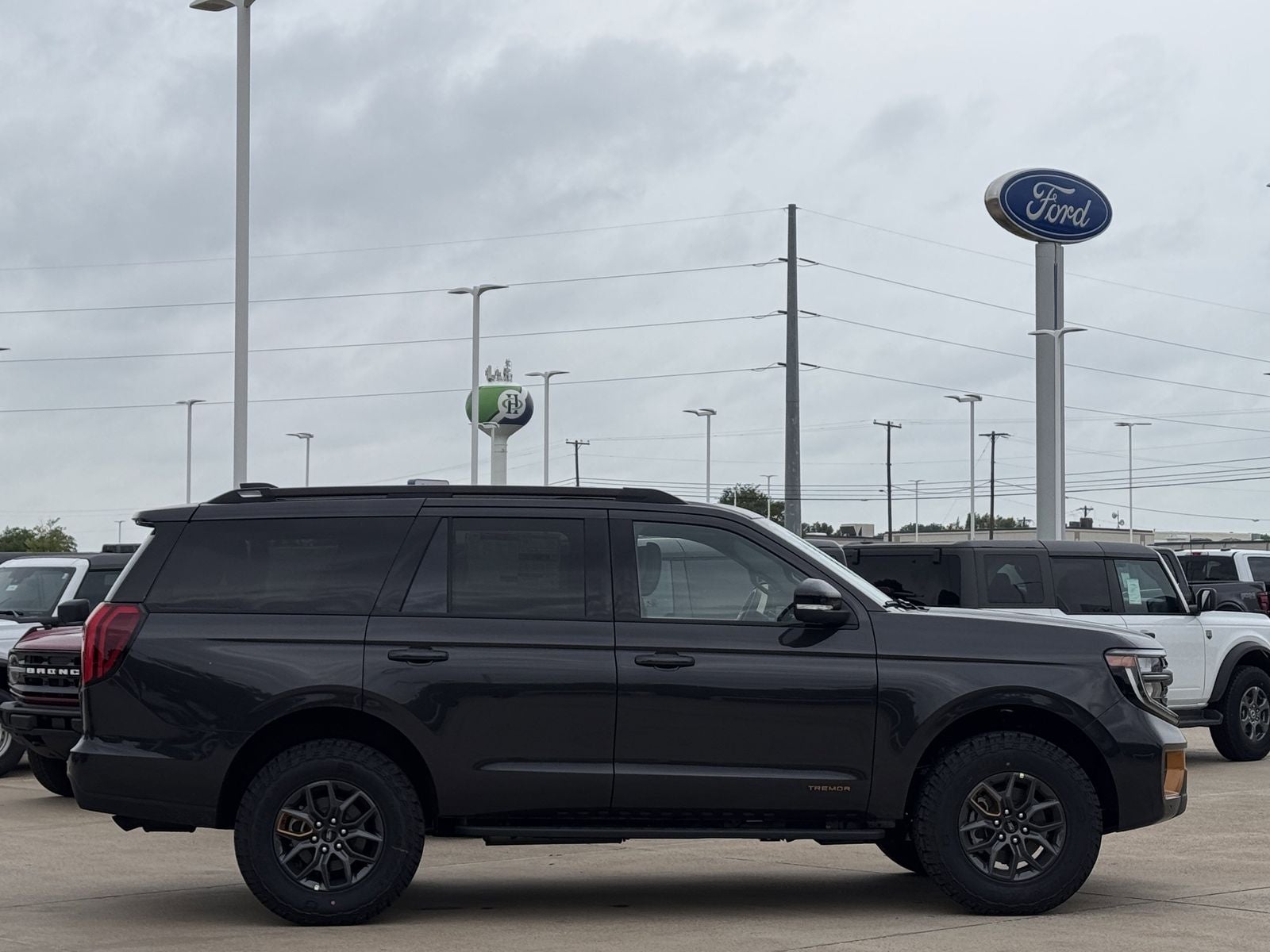 2026 Ford Expedition Tremor