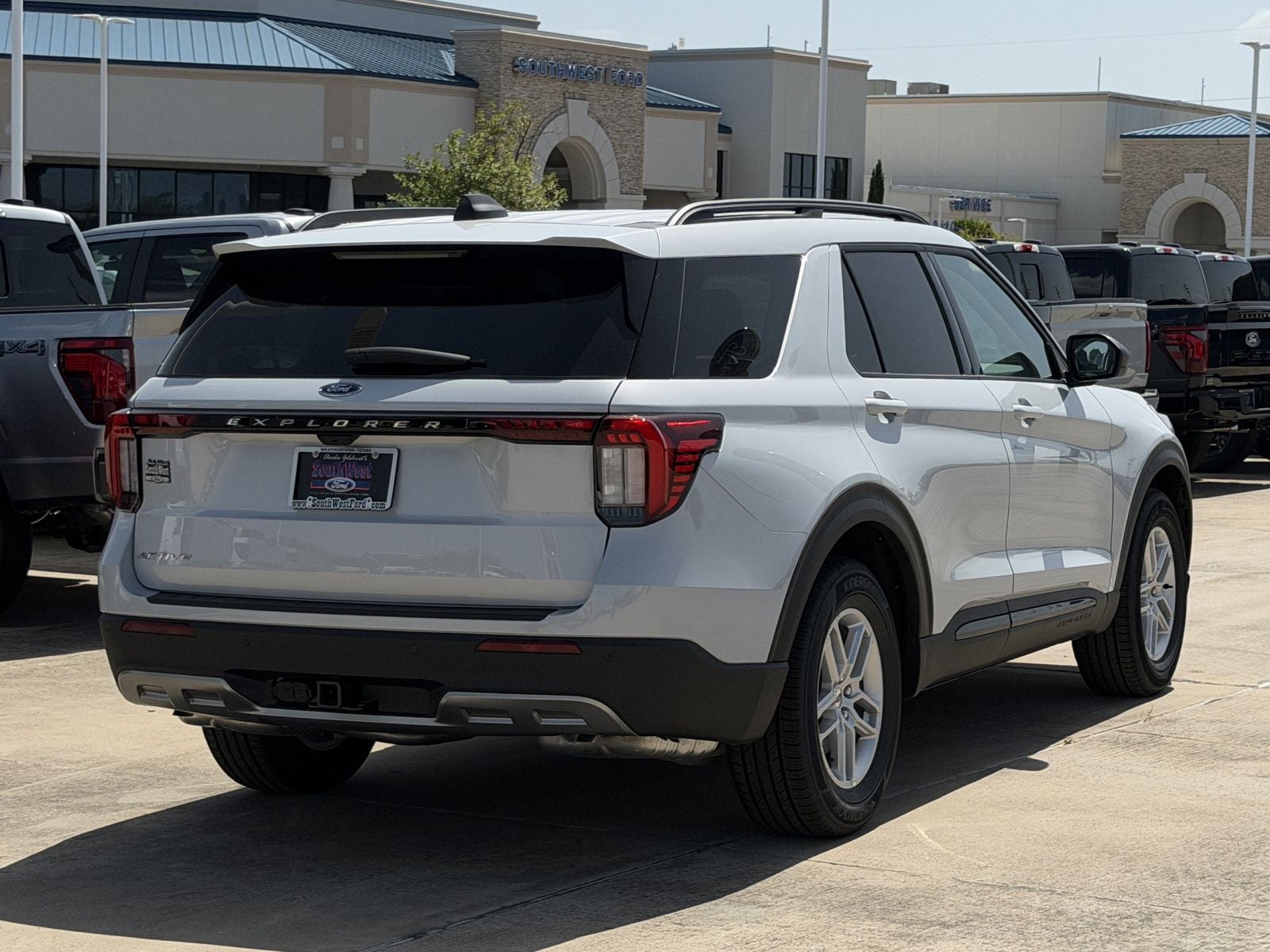2026 Ford Explorer Active