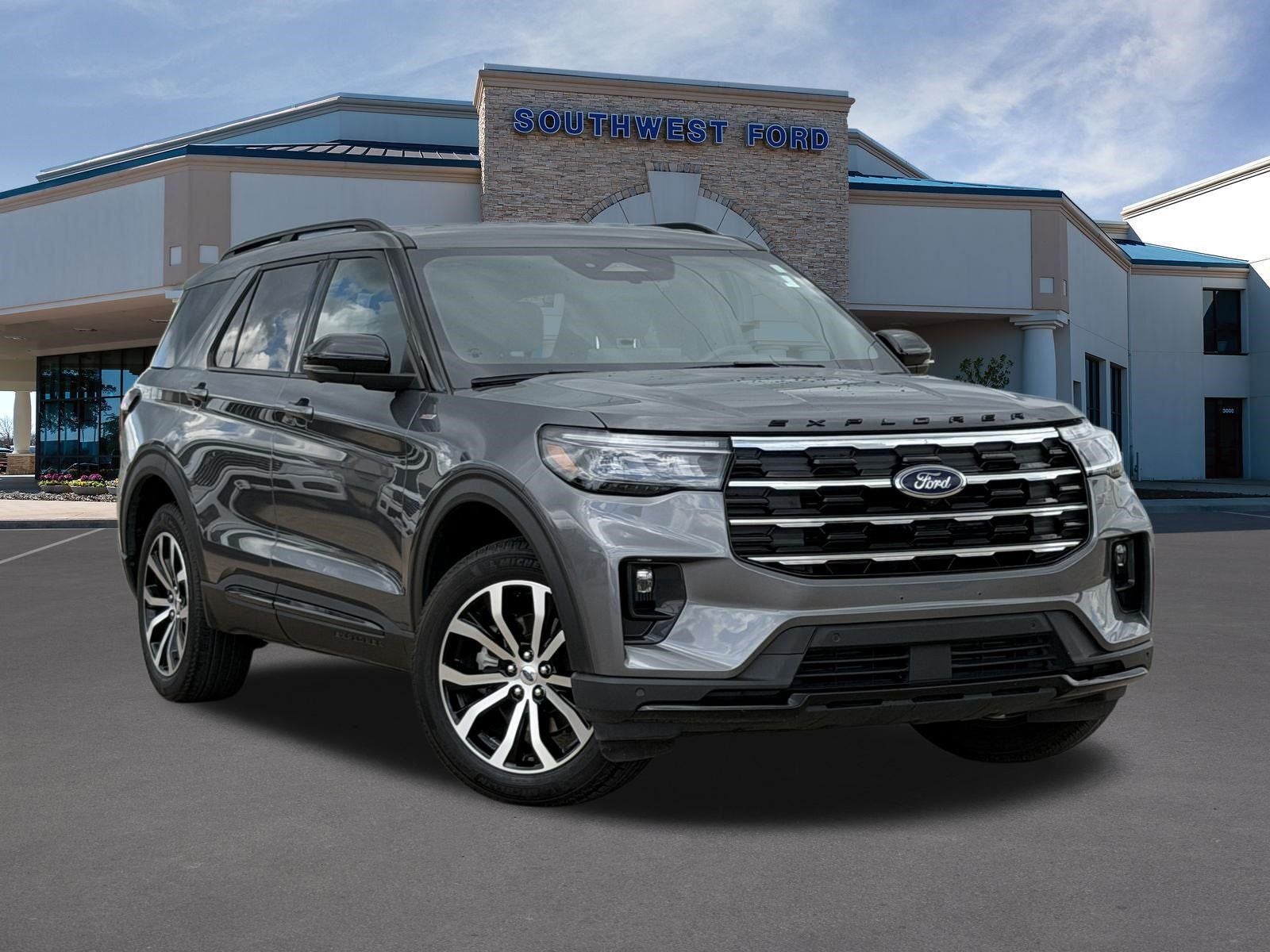 2025 Ford Explorer ST-Line