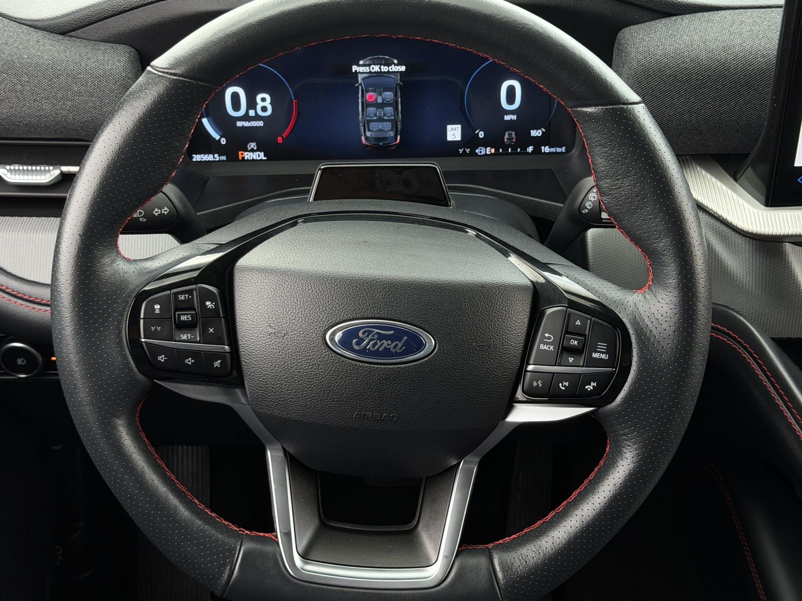 2025 Ford Explorer ST-Line