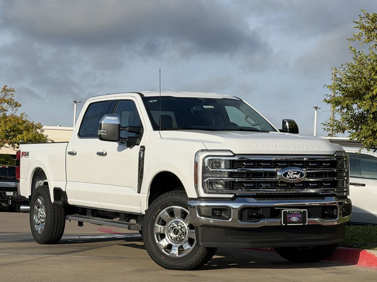 2027 Ford F-250SD F-250® Lariat®