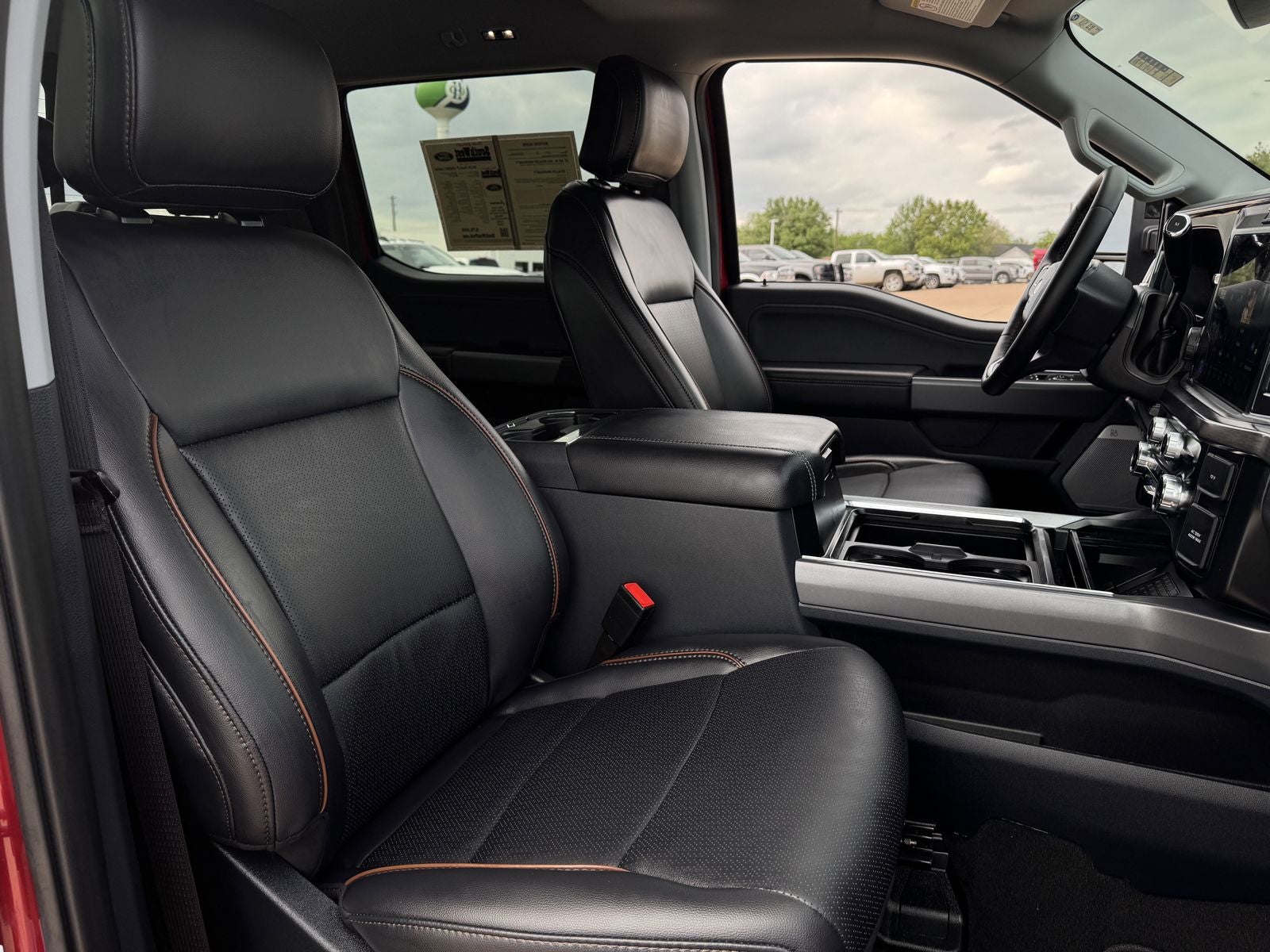 2025 Ford F-250SD F-250® Lariat®