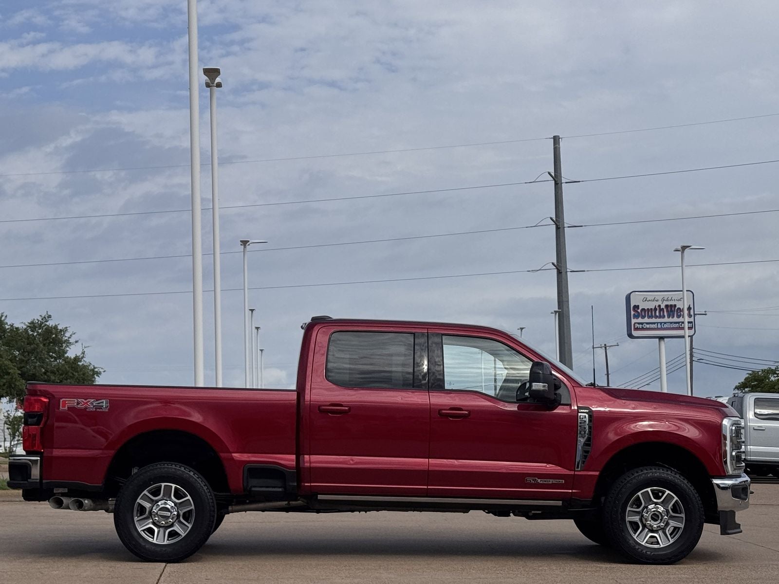 2025 Ford F-250SD F-250® Lariat®