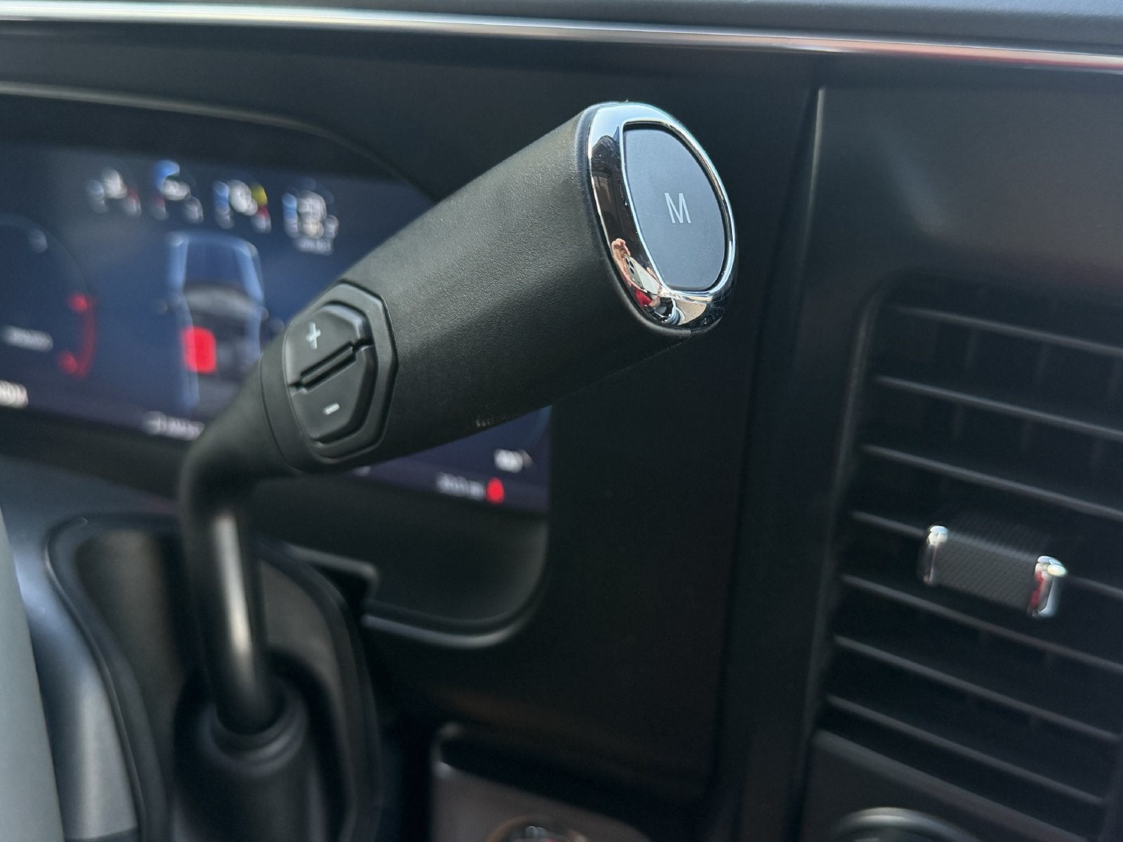 2027 Ford F-350SD Platinum