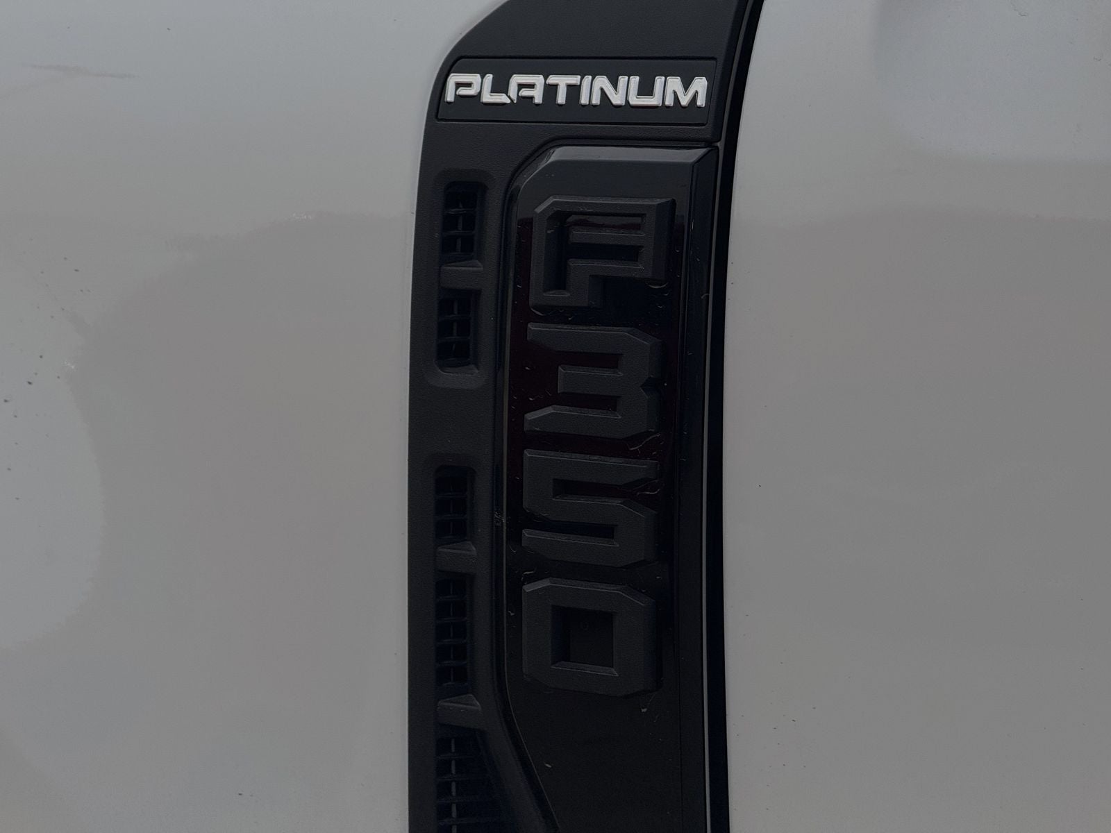 2025 Ford F-350SD Platinum