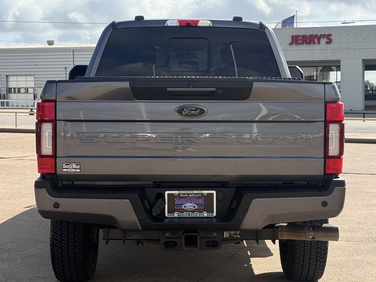 2022 Ford F-350SD Lariat