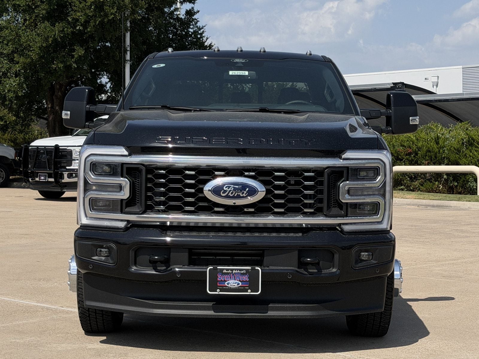 2026 Ford F-350SD Platinum DRW