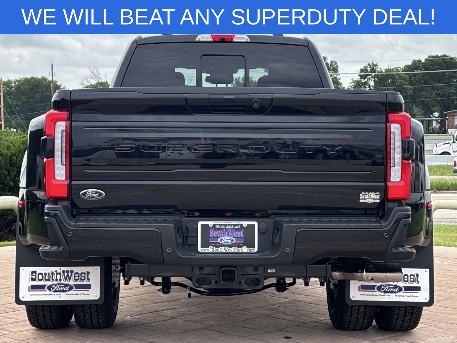 2026 Ford F-350SD Platinum DRW