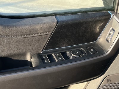 2027 Ford F-350SD XLT DRW