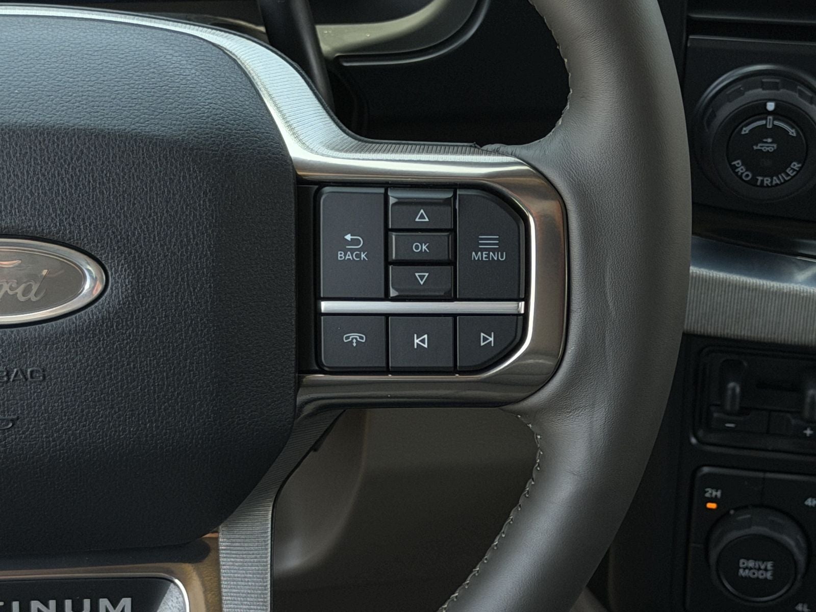 2026 Ford F-350SD Platinum DRW