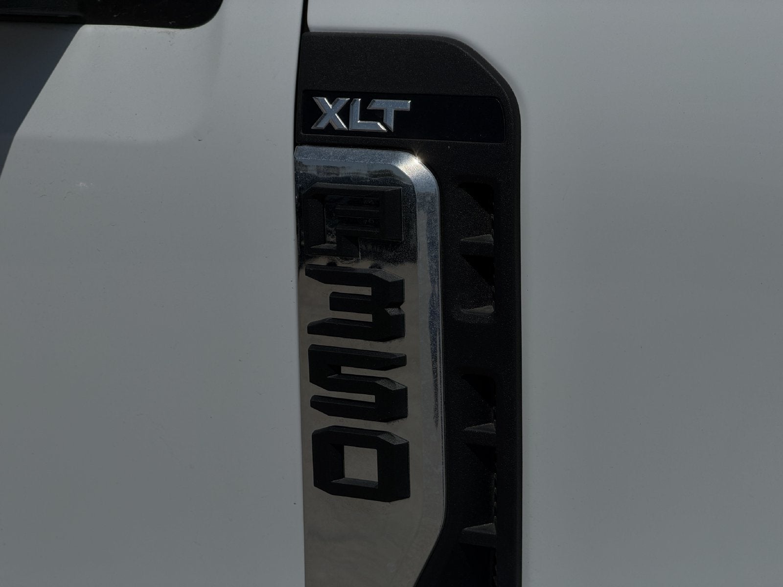 2026 Ford F-350SD XLT DRW