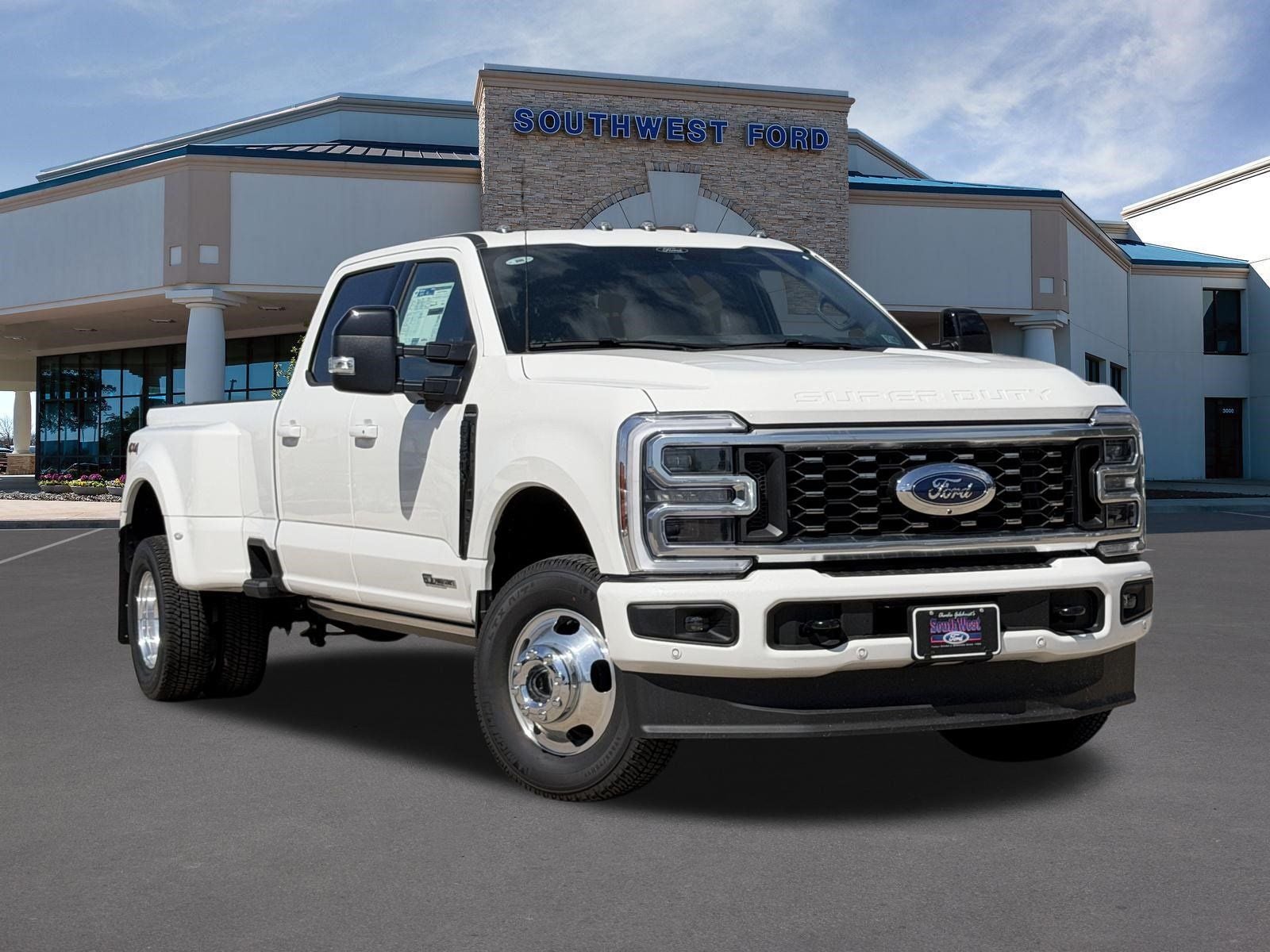 2026 Ford F-350SD Platinum DRW
