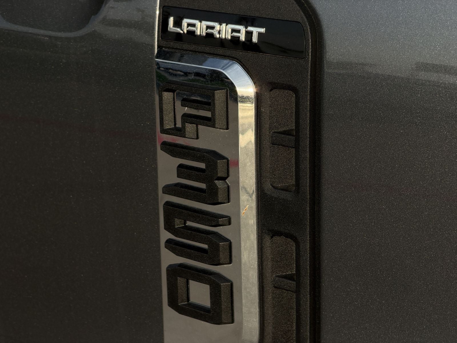 2026 Ford F-350SD Lariat DRW