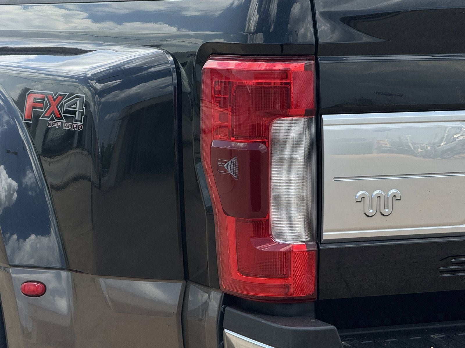 2017 Ford F-350SD King Ranch DRW