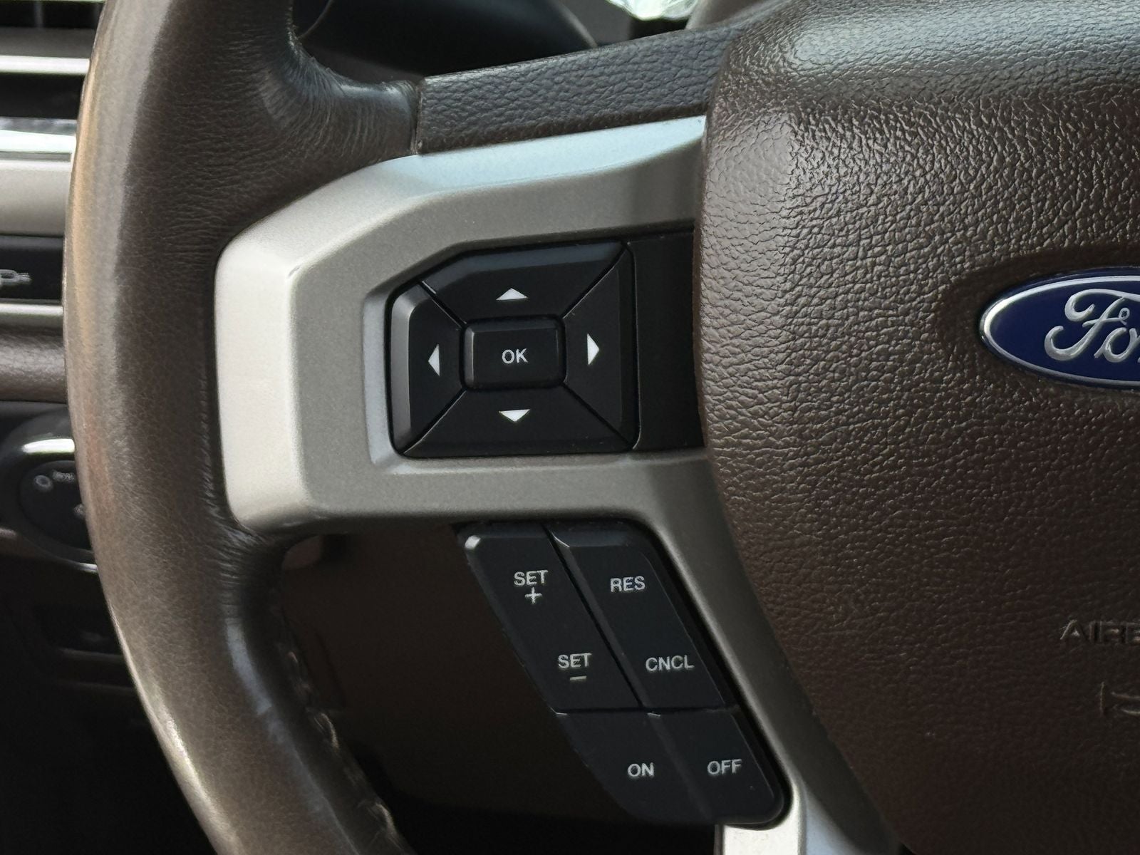 2017 Ford F-350SD King Ranch DRW