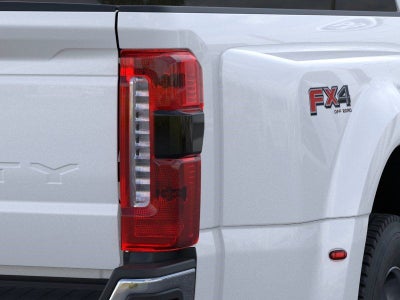 2026 Ford F-450SD Lariat Fleet