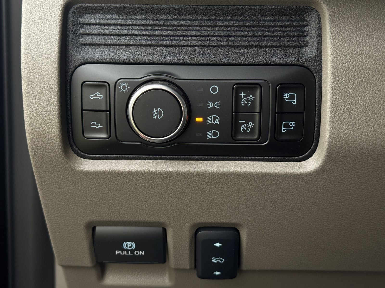 2026 Ford F-450SD DRW