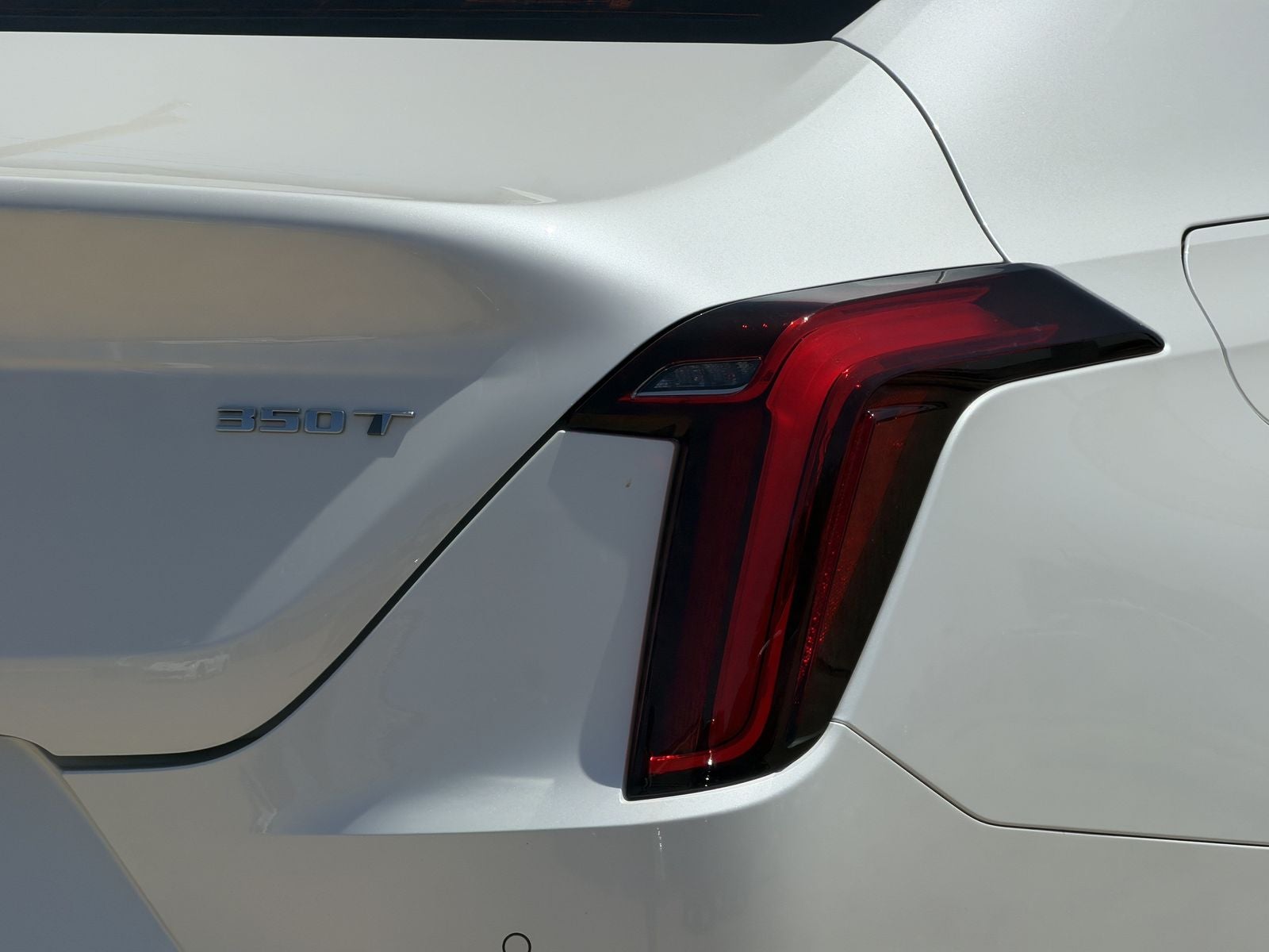 2024 Cadillac CT4 Premium Luxury