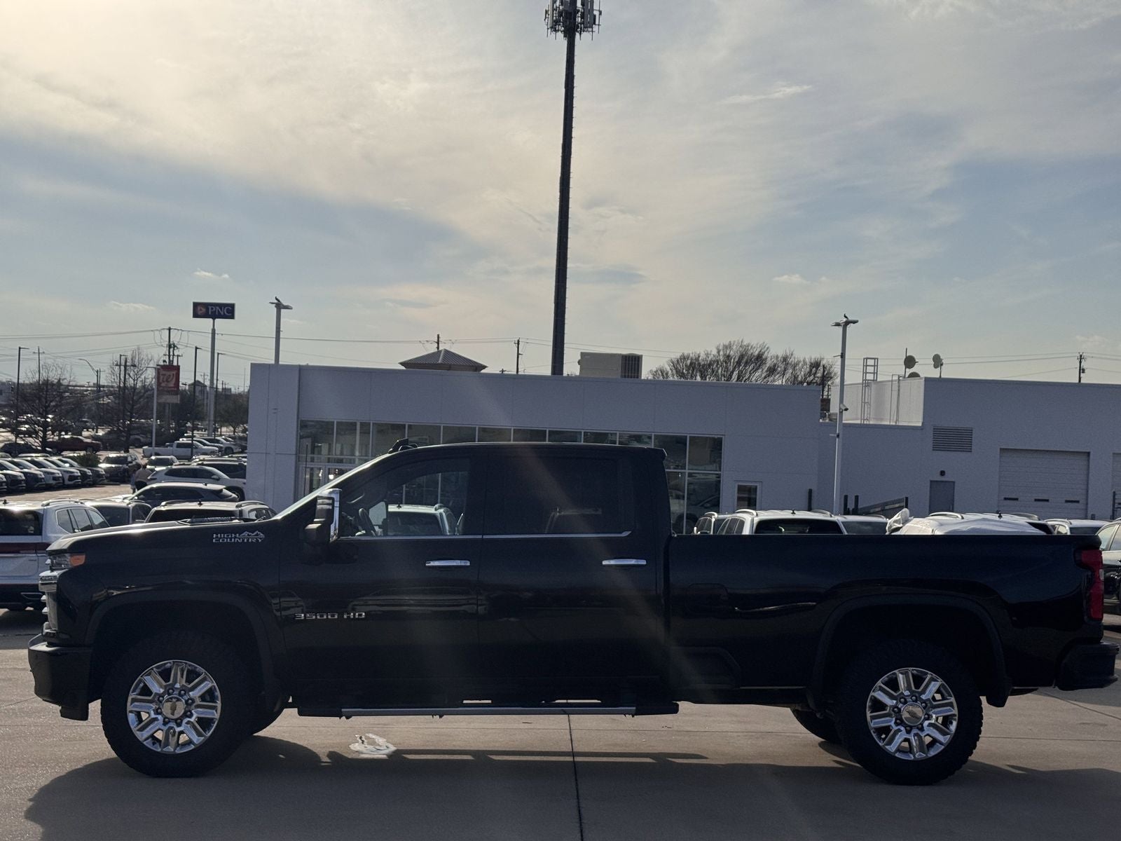 2022 Chevrolet Silverado 3500HD High Country