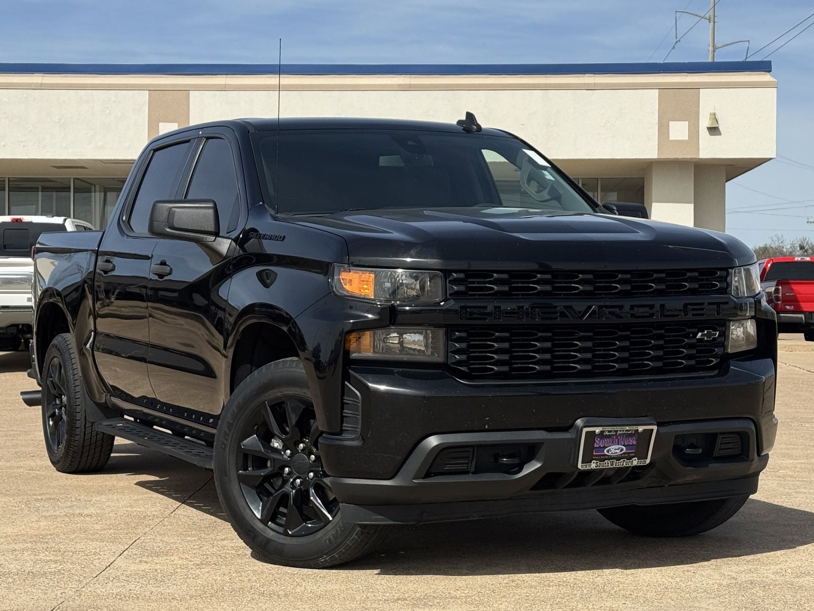 2022 Chevrolet Silverado 1500 LTD Custom