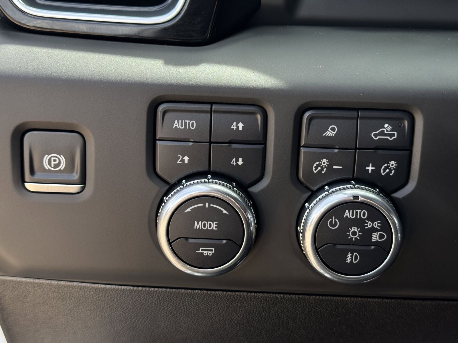 2025 GMC Sierra 2500HD Denali