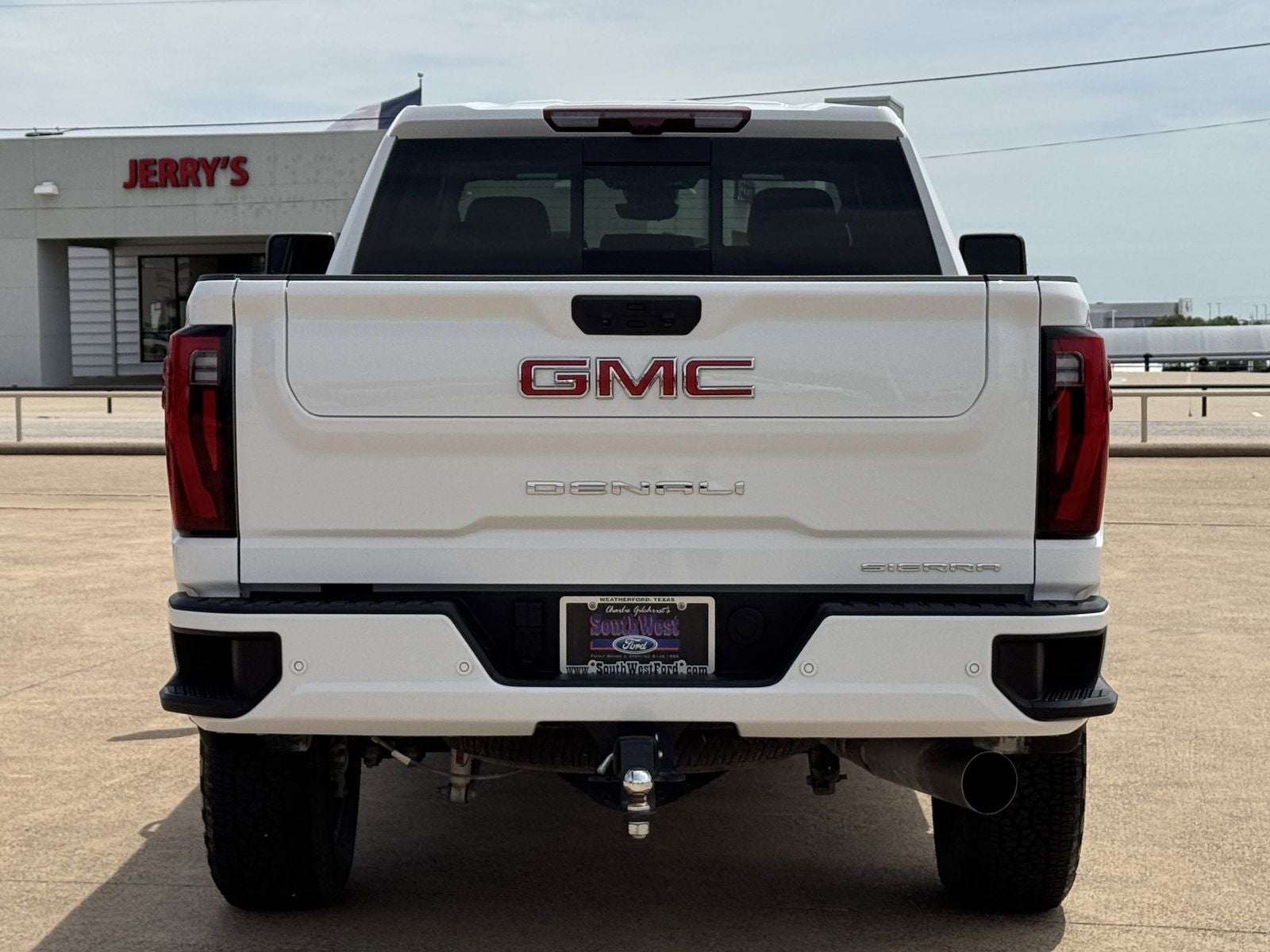 2025 GMC Sierra 2500HD Denali